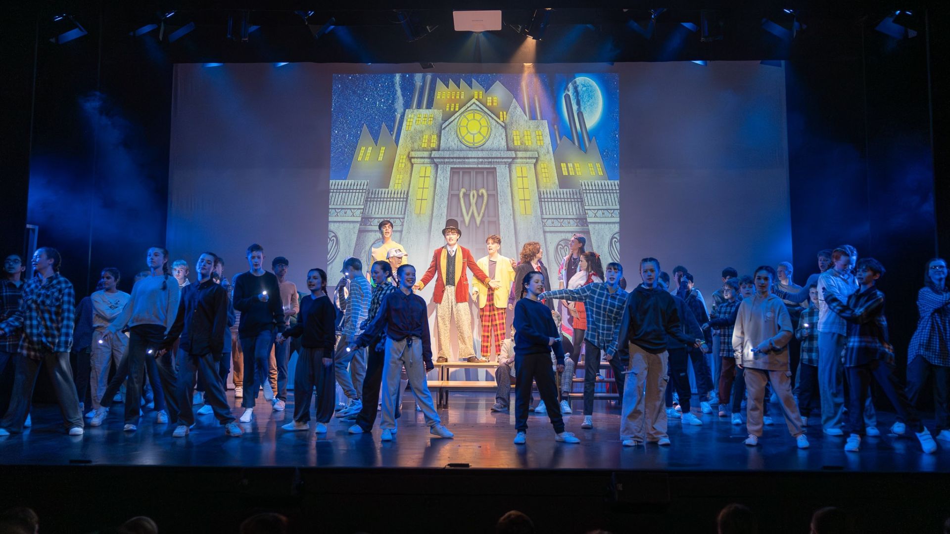 School Performance Photography, Charlie and the Chocolate Factory at Epsom Playhouse, Kingswood House School